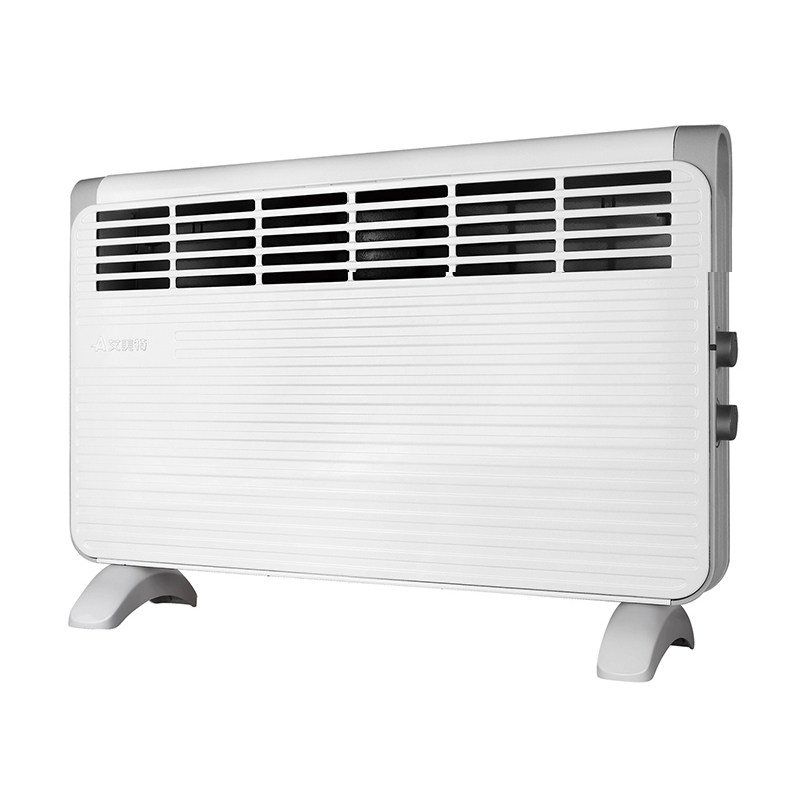 平时会拍一些草莓的照片和视频