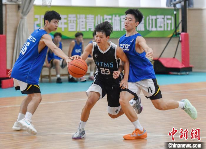 80余名香港青少年赴江西南昌赣州开展五天体育交