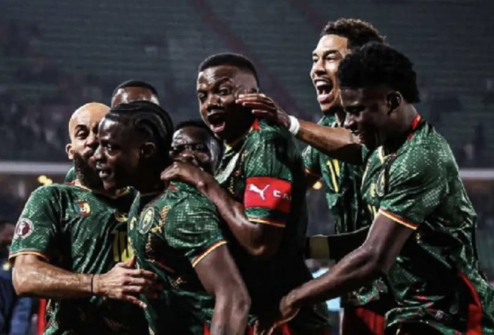 国足02惨败喀麦隆，赛后言论引争议