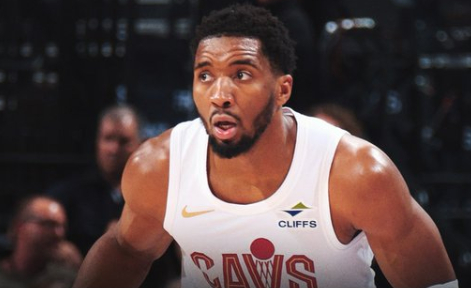 米切尔骑士生涯100次30+里