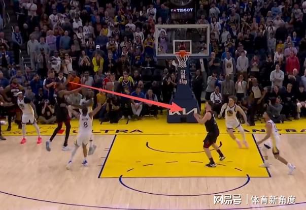 库里三分未中勇士功亏一篑 杜兰特精准传球助火