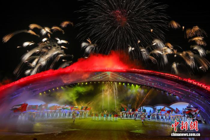 三亚亚沙会零碳主火炬点亮绿色科技赛事